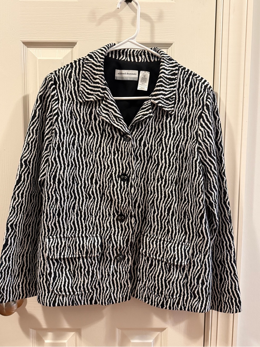Alfred Dunner Zebra Print Blazer Jacket 12P Petite Career Office Work Black Whit